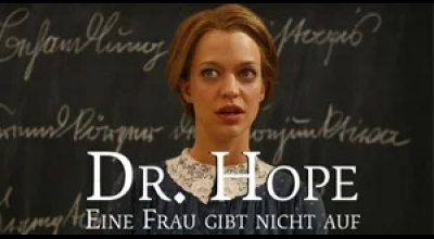 <div><img alt="Dr. Hope: Egy asszony nem adja fel" src="https://jobbmintatv.hu//borito/sorozat/Dr._Hope:_Egy_asszony_nem_adja_fel_lit.jpg"><b title="Dr. Hope: Egy asszony nem adja fel">Dr. Hope: Egy asszony n...